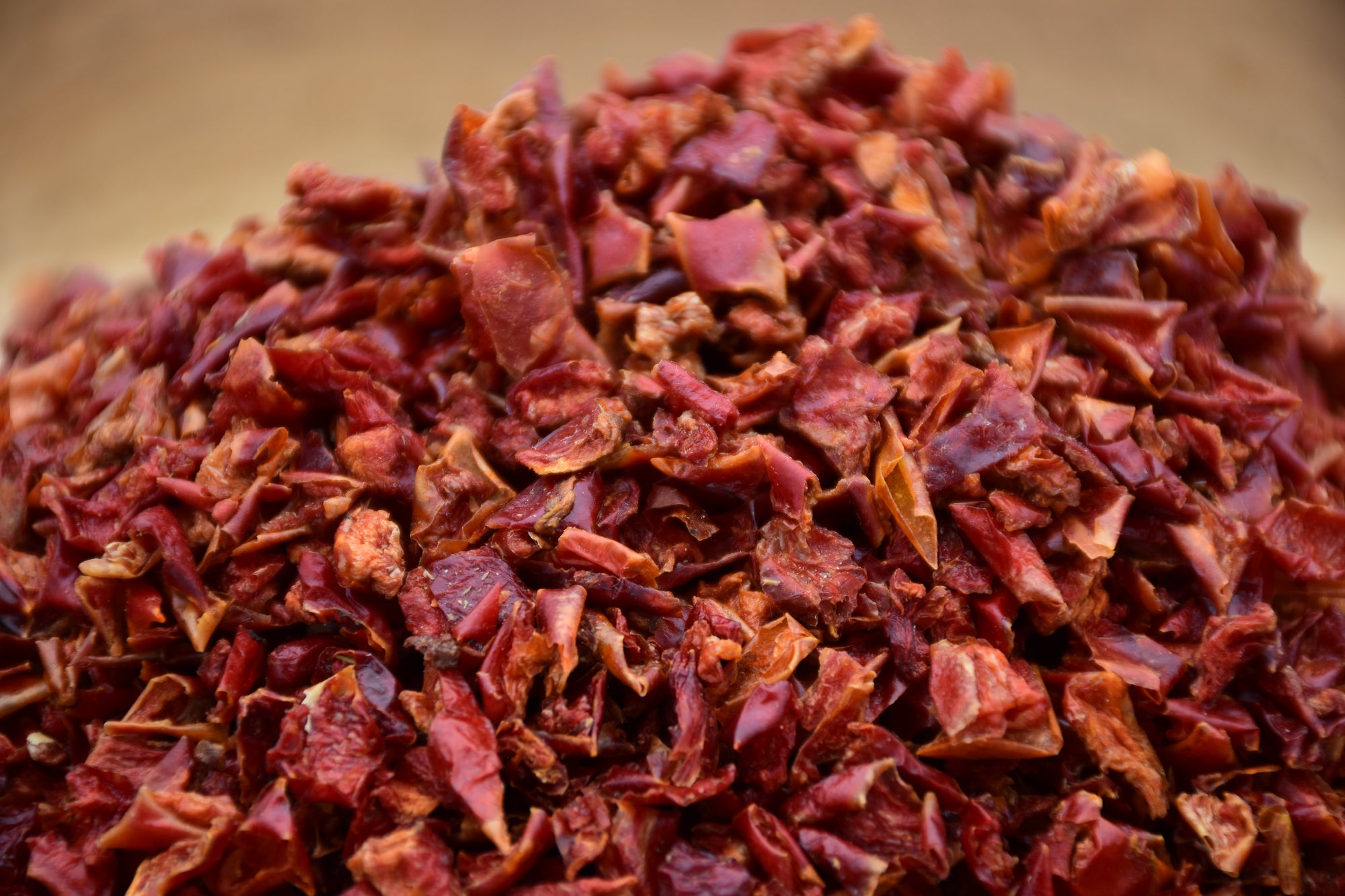 Paprikaflocken rot