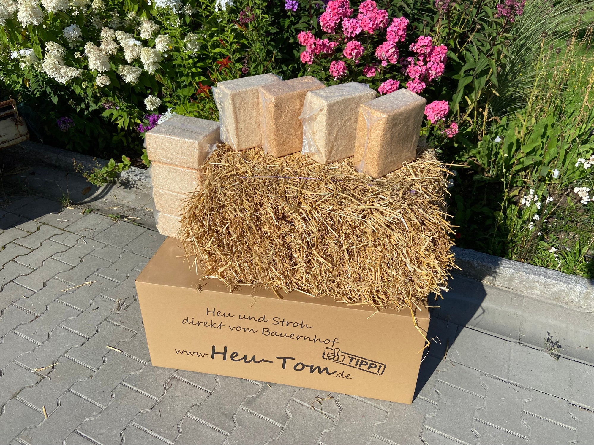 6kg Gerstenstroh + 8x 1kg Hobelspäne